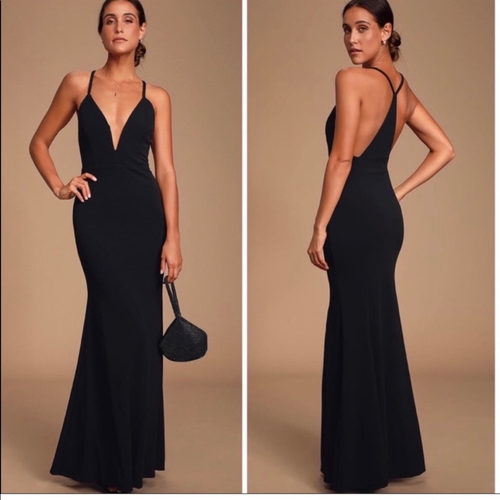 Lulus | Amelia Racerback Mermaid Plunging V-Neckline Sleeveless Gown Dre…